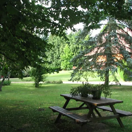 勒帕斯德安住宿加早餐旅馆 4* Saint-Ondras